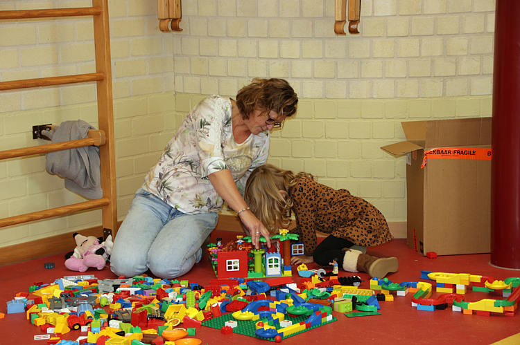 LEGO speelmiddag door Speeltuinvereniging Speelvreugd_26